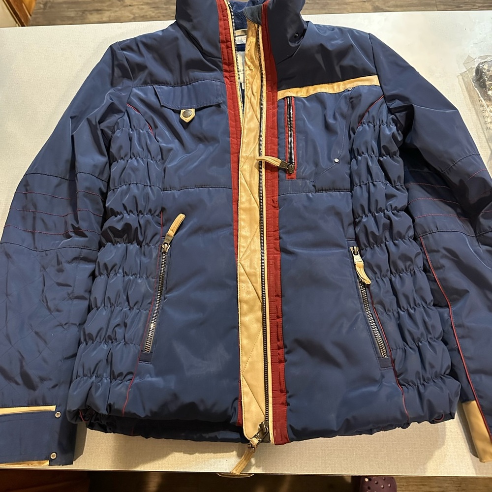 Obermeyer Navy and Black Jacket